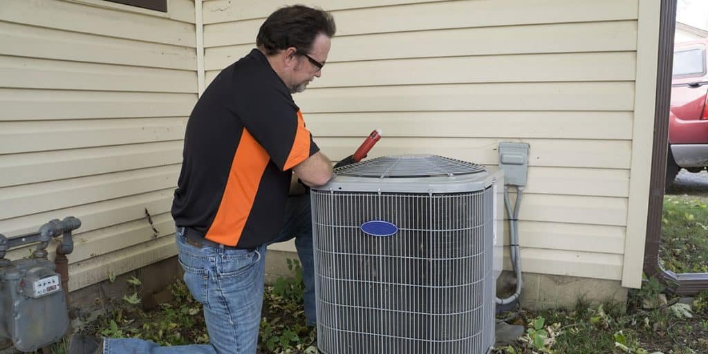 HVAC Contractor Checking AC HVAC Contractor Checking AC
