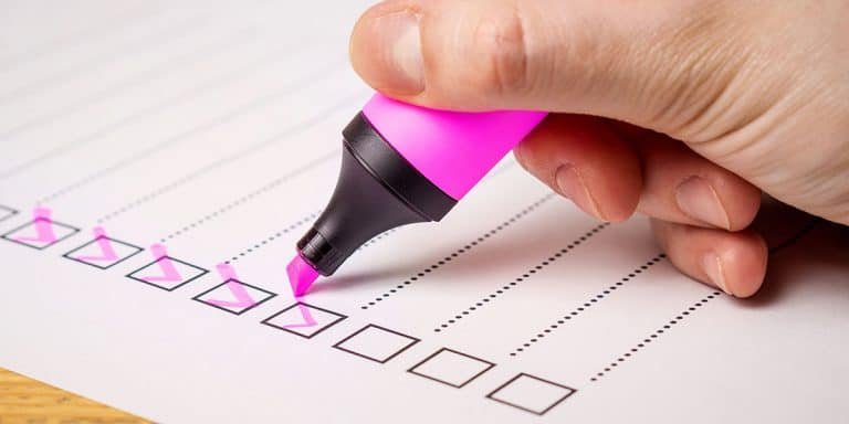Business Listings Management 101 Checking off items from a list of boxes.